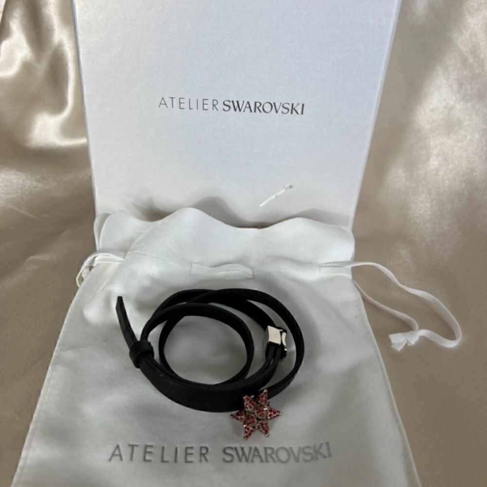 Swarovski Atelier Core Collection Wrap adjustable Bracelet - Picture 3 of 6